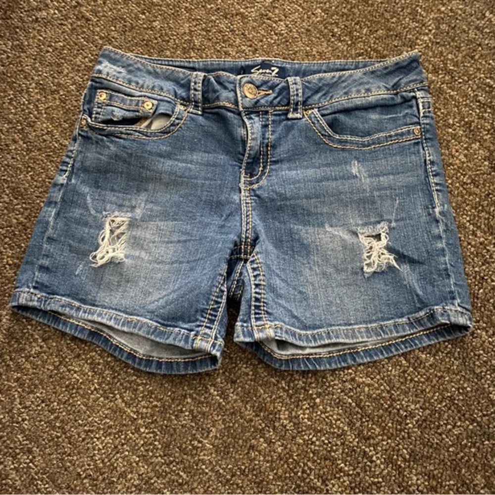 Seven7 Blue Denim Women's Shorts Size 12‎ Distressed Thrashed